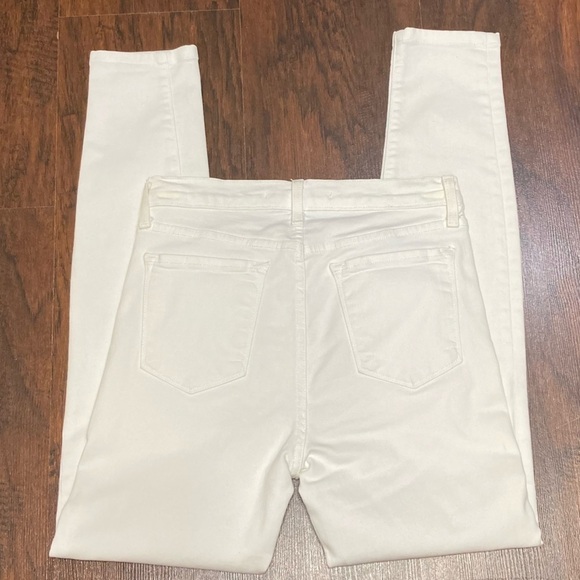 J BRAND “Maria” High Rise Skinny Jeans in White - Picture 9 of 16